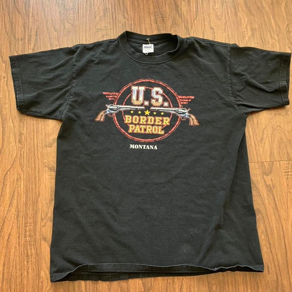 American-vintage Men's Black T-shirt